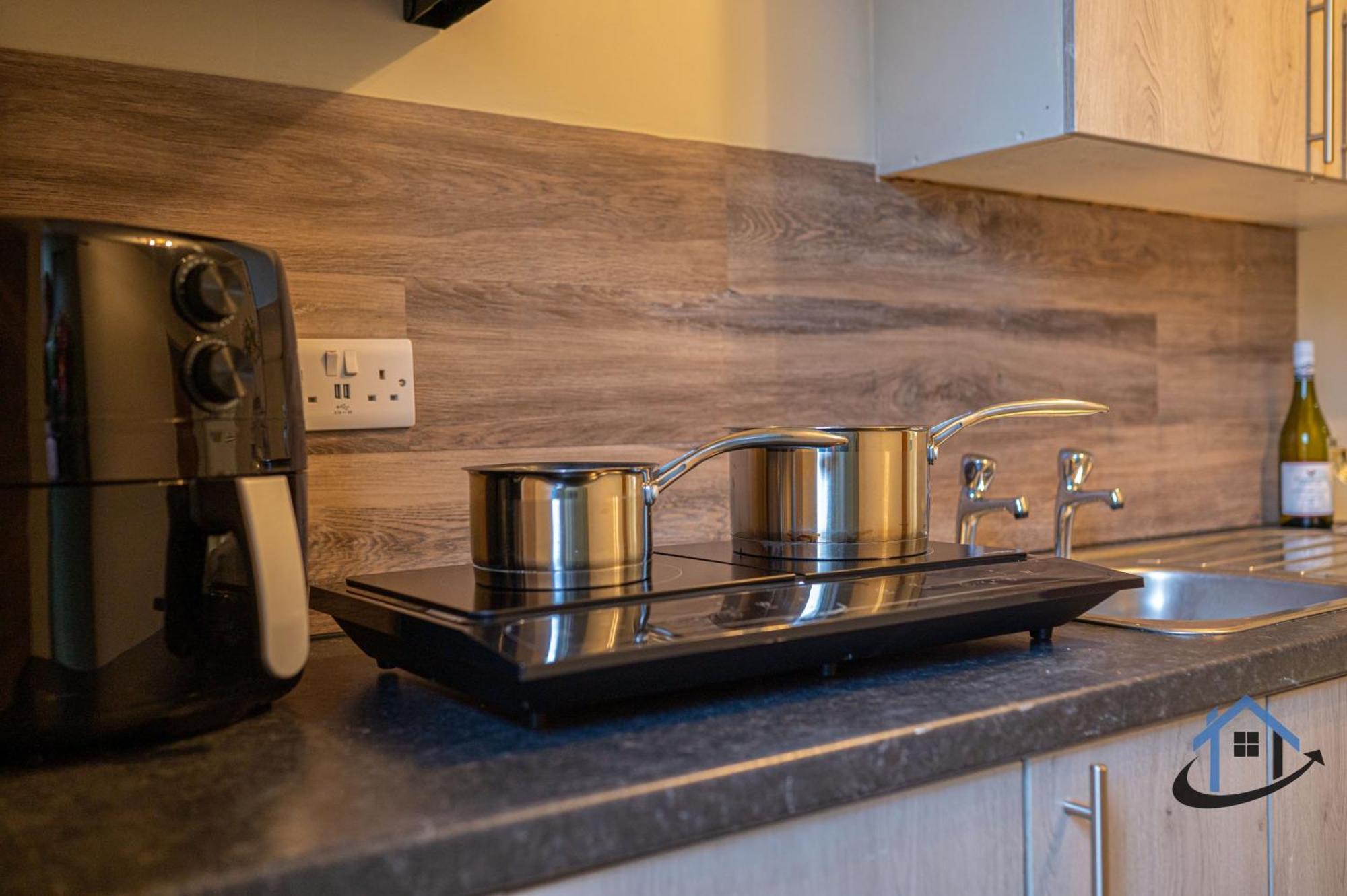 Stanwick Studio, Cosy Country Studio, Sleeps 4, Parking, Wifi Exterior foto
